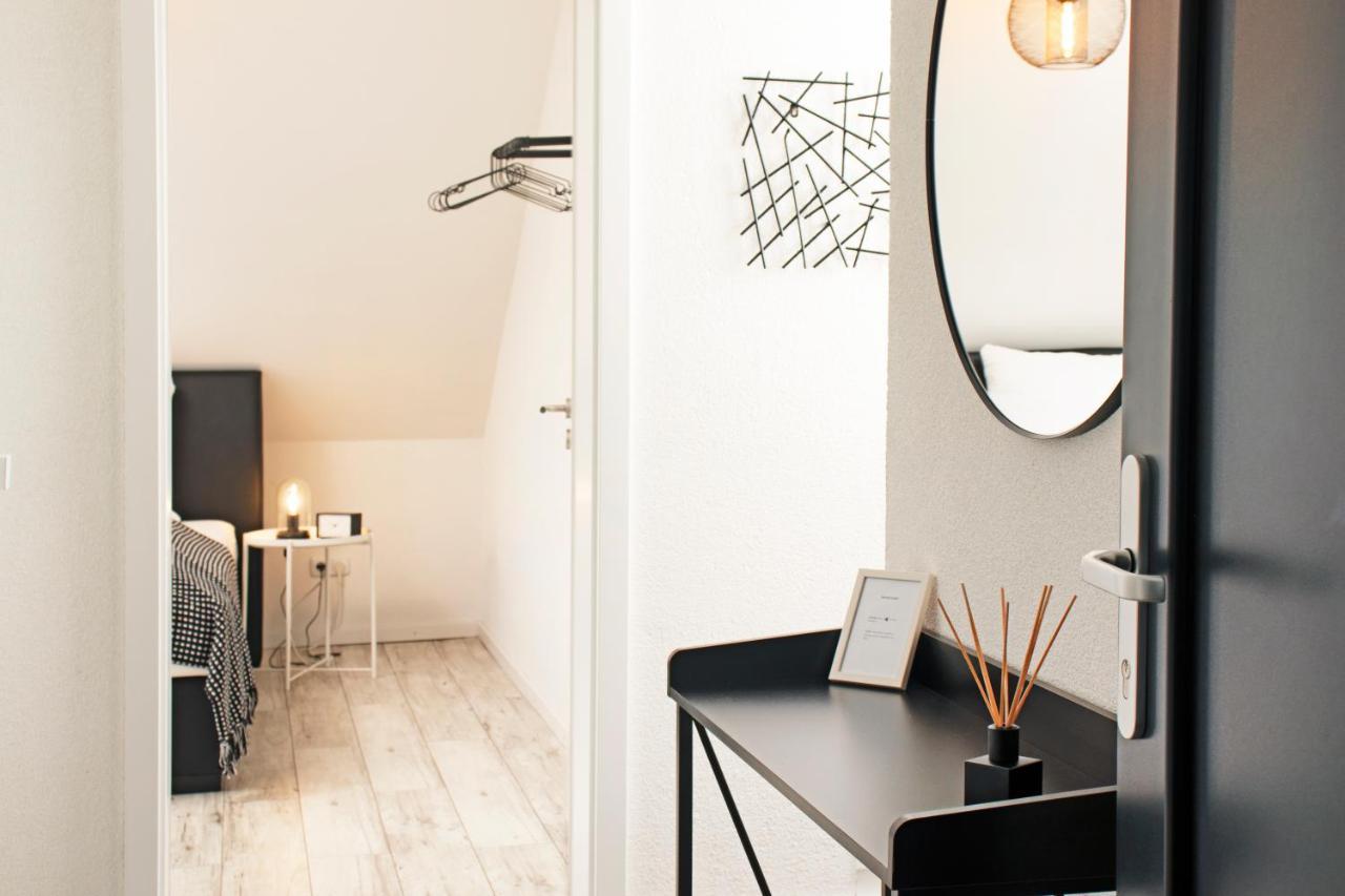 Blackncozy - Design Appartement Mit Boxspringbett Und Balkon Lorrach Ngoại thất bức ảnh