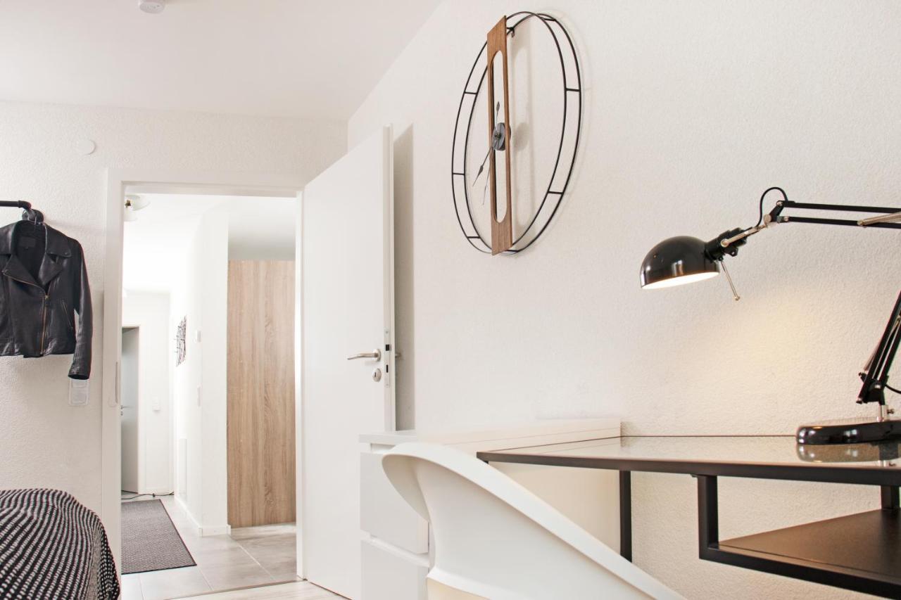Blackncozy - Design Appartement Mit Boxspringbett Und Balkon Lorrach Ngoại thất bức ảnh